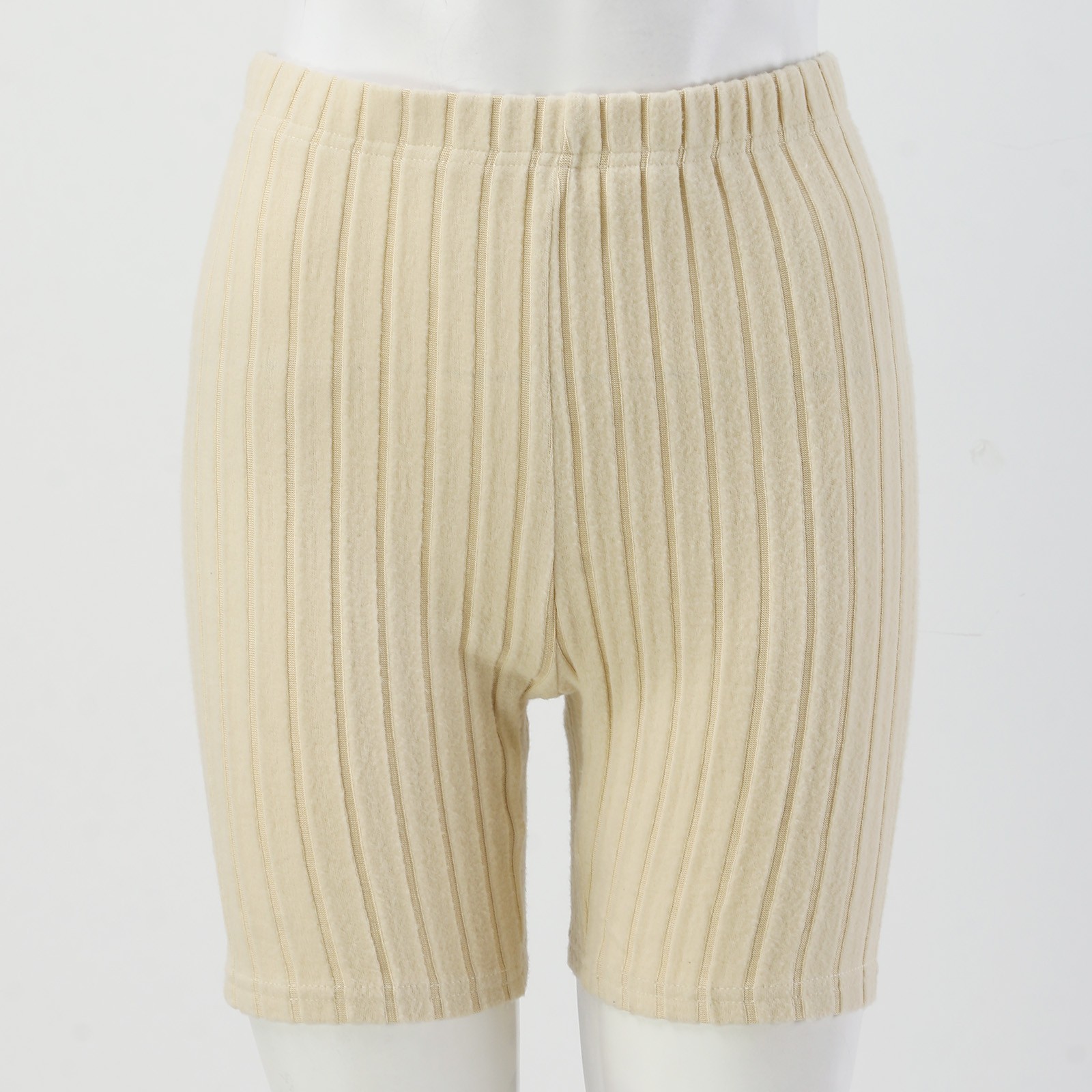 thumbnail image 5 of 2025 Conjunto de dos piezas para vacaciones para mujer: pantalones cortos y top de color liso, poliéster, moda informal para verano/playa, 5 of 8